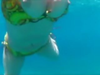 Veeall räpane film swiming seemnepurse